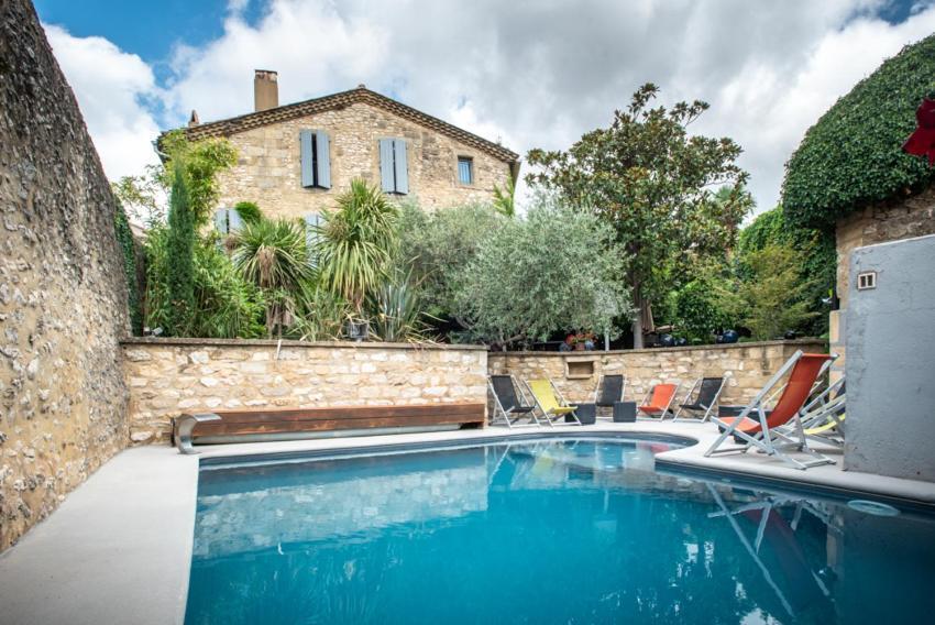 Le Castellas Hotel & Spa - Teritoria Collias 外观 照片